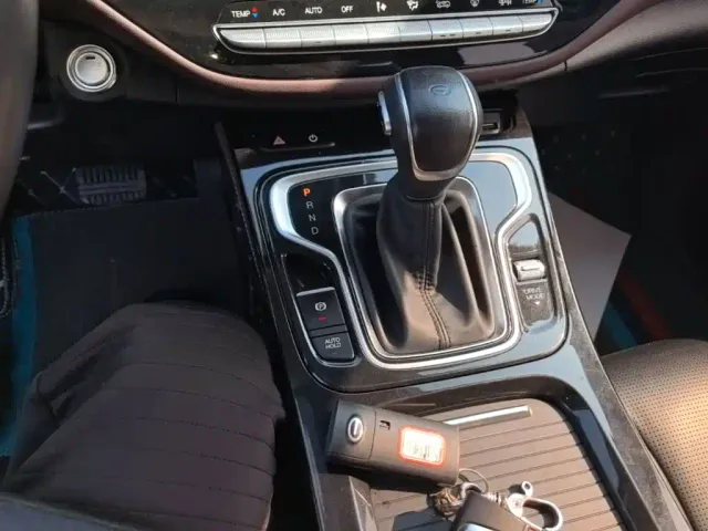 GAC Trumpchi M6 — Фото автомобиля 13