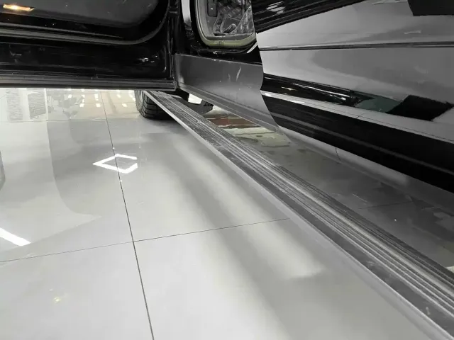 Land Rover Discovery — Фото автомобиля 13