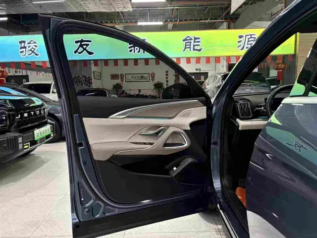 BYD Song Pro — Фото автомобиля 13