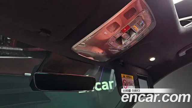 Genesis GV70 2.5T Бензин 2WD — Фото автомобиля 29