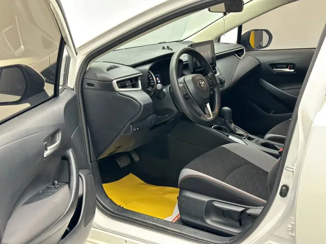 Toyota Corolla — Фото автомобиля 11