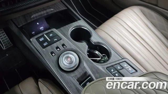 Kia K8 — Фото автомобиля 9