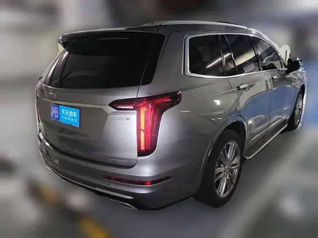 Cadillac XT6 — Фото автомобиля 2