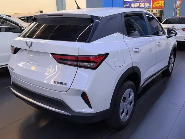 Wuling Xingchi — Фото автомобиля 3