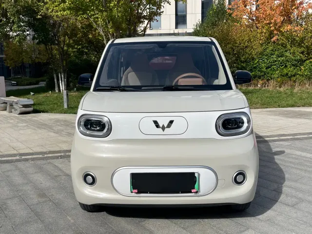 Wuling Hongguang Mini EV — Фото автомобиля 2