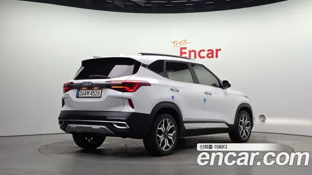 Kia Seltos Seltos Бензин 1.6 турбо 2WD — Фото автомобиля 2