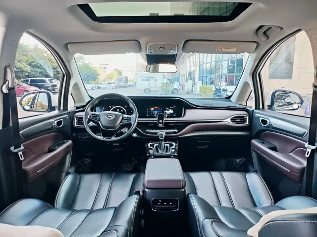 GAC Trumpchi M6 — Фото автомобиля 23