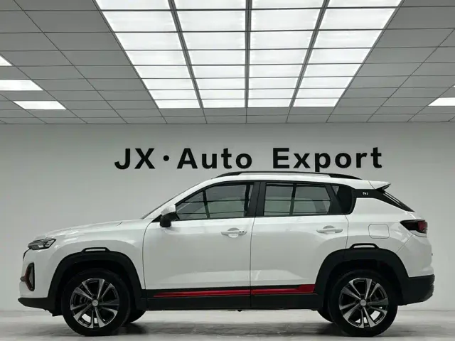 Changan CS35 Plus — Фото автомобиля 21