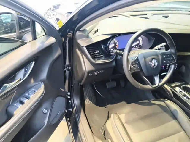 Buick Envision Plus — Фото автомобиля 15