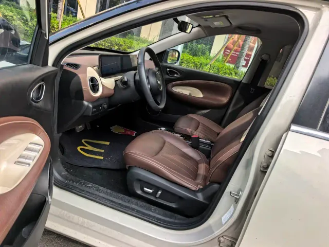Wuling Bingo — Фото автомобиля 10