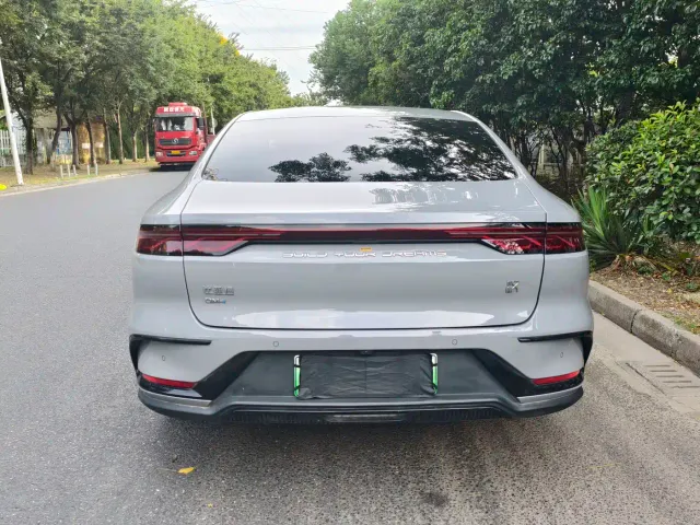 BYD Han — Фото автомобиля 6