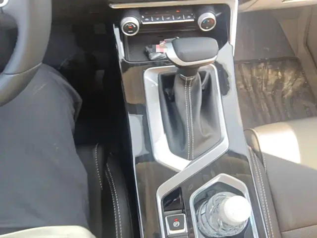 Geely Binyue — Фото автомобиля 18