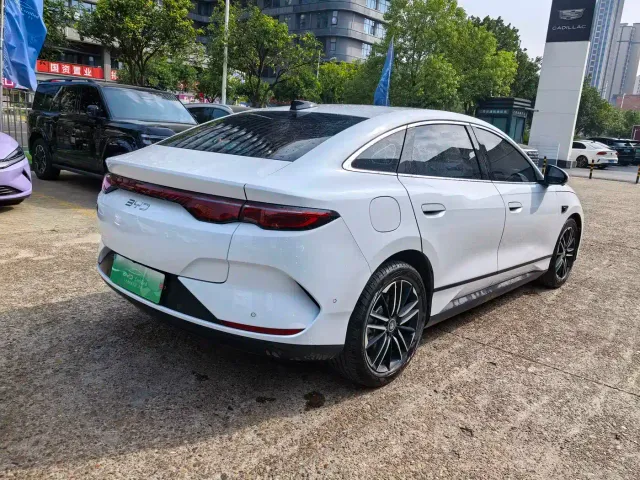 BYD Qin L — Фото автомобиля 2