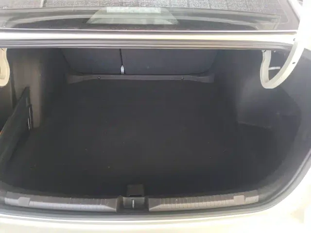 Volkswagen Bora 2023 200TSI DSG Yuexing PRO Edition — Фото автомобиля 18