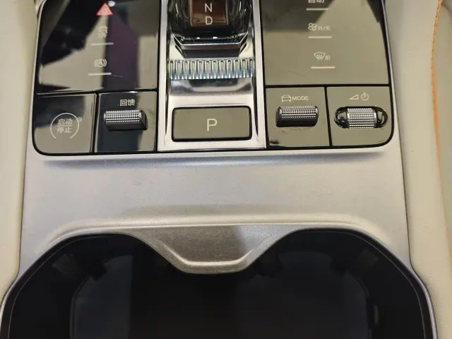 BYD Song PLUS — Фото автомобиля 12