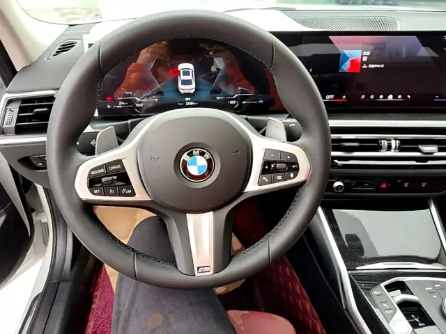 BMW 3 Series — Фото автомобиля 10