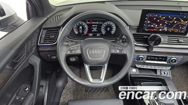 Audi Q5 FY — Фото автомобиля 19
