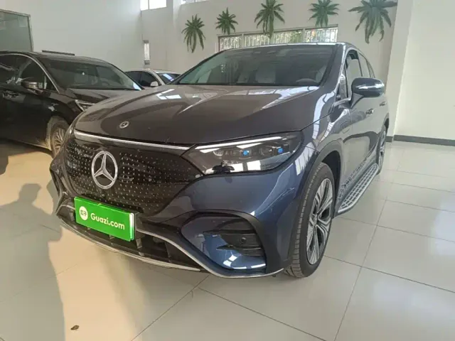 Фотография автомобиля — Mercedes-Benz EQE SUV