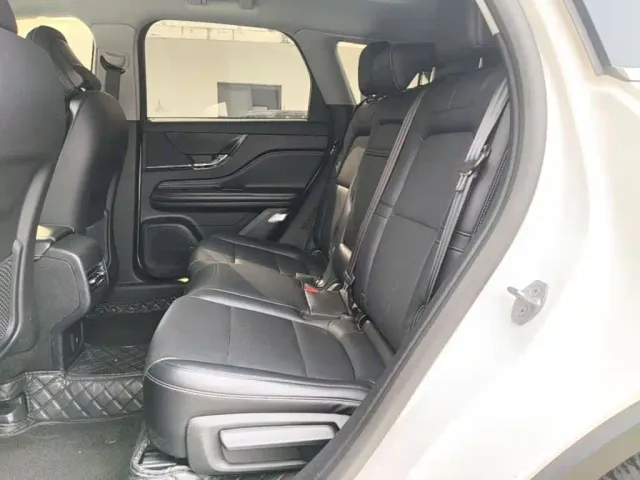 Lincoln Corsair — Фото автомобиля 16