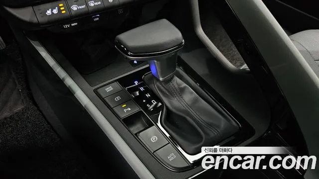 Hyundai Avante CN7 — Фото автомобиля 9