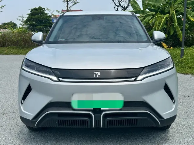 BYD Yuan UP 2024 401KM Leading Edition — Фото автомобиля 2