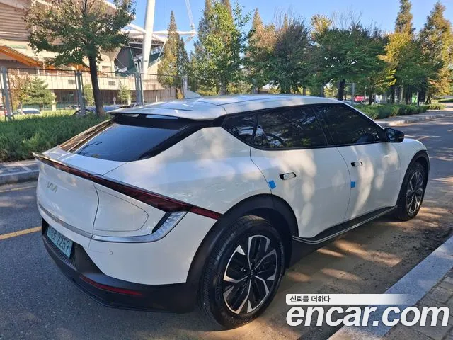 Kia EV6 — Фото автомобиля 4