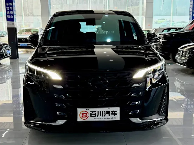 GAC Trumpchi M6 — Фото автомобиля 2