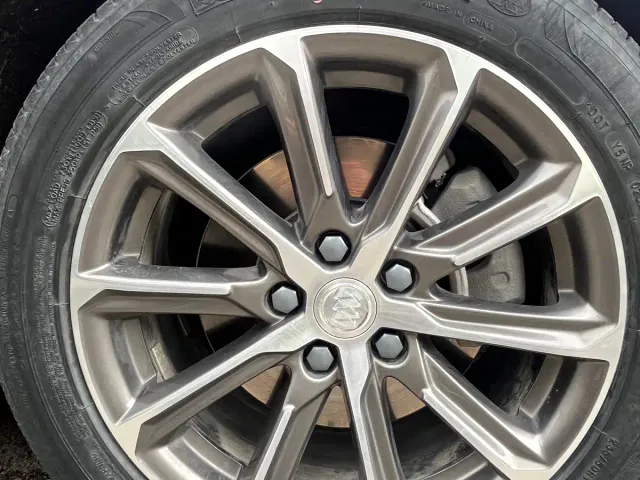 Buick LaCrosse — Фото автомобиля 16
