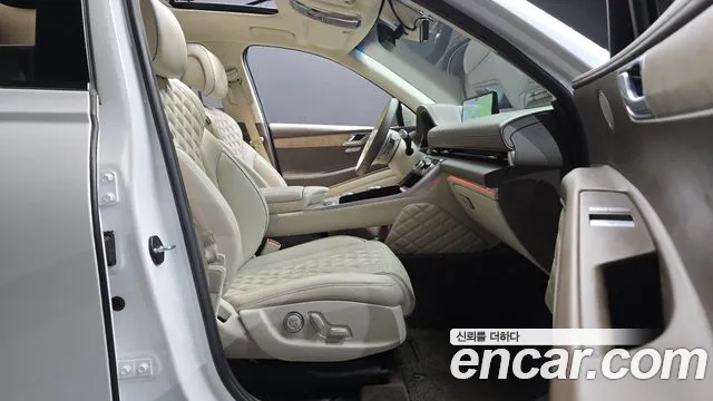 Genesis GV80 — Фото автомобиля 16