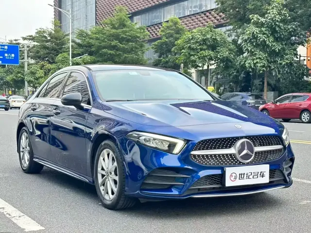 Mercedes-Benz A-Class — Фото автомобиля 4