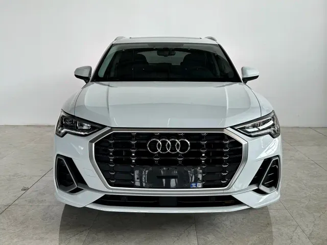 Audi Q3 — Фото автомобиля 6