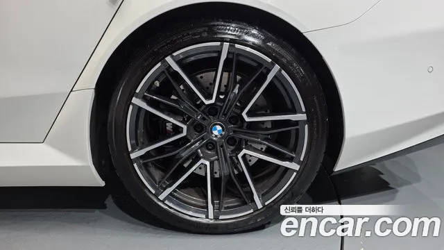 BMW M5 — Фото автомобиля 21