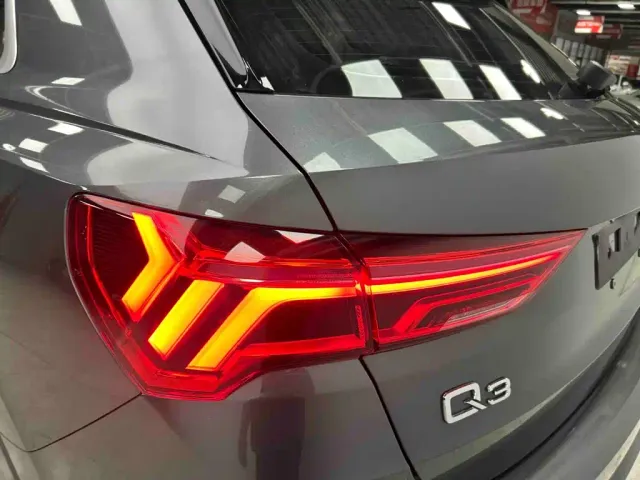 Audi Q3 — Фото автомобиля 24