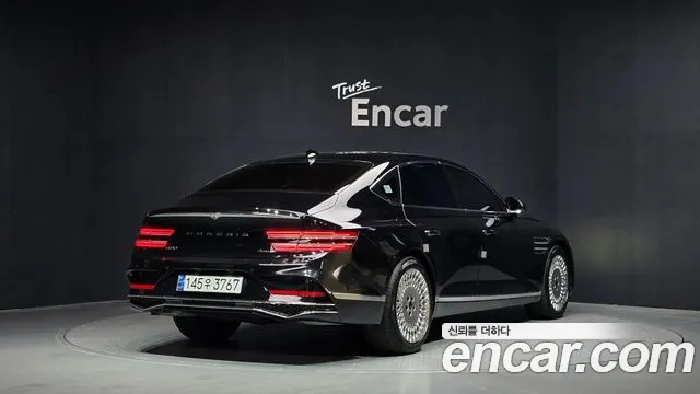 Genesis G80 Бензин 2.5 турбо AWD — Фото автомобиля 2