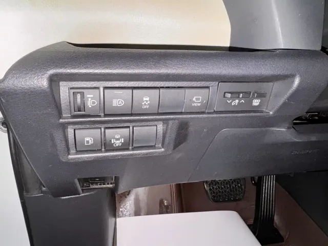 Toyota Granvia — Фото автомобиля 15
