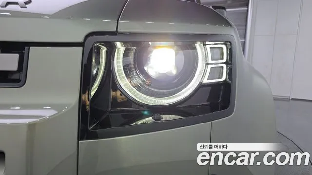 Land Rover Defender L663 — Фото автомобиля 17