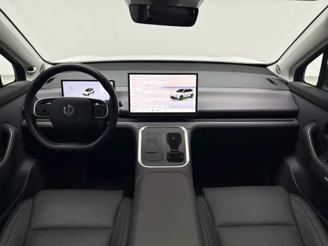 Leapmotor C16 — Фото автомобиля 16