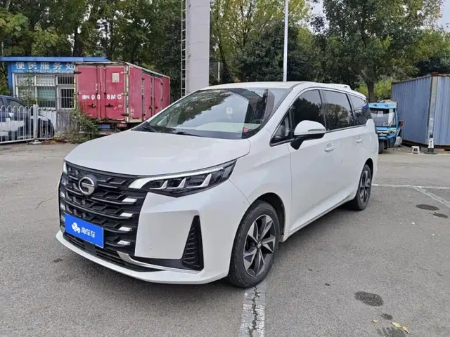 Фотография автомобиля — GAC Trumpchi M6