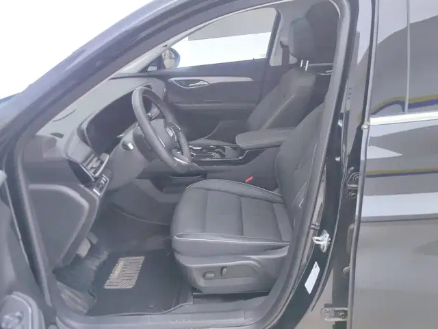 Buick Envision Plus — Фото автомобиля 9