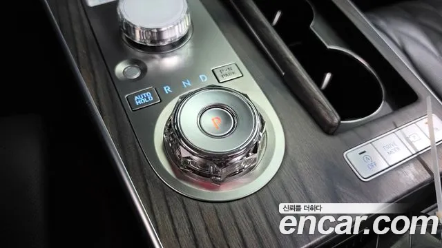 Genesis G80 RG3 — Фото автомобиля 12