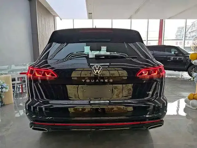 Volkswagen Touareg — Фото автомобиля 5