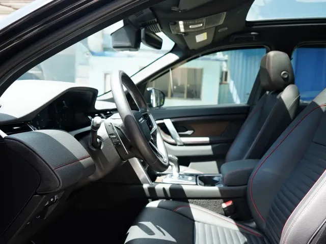 Land Rover Discovery Sport — Фото автомобиля 4