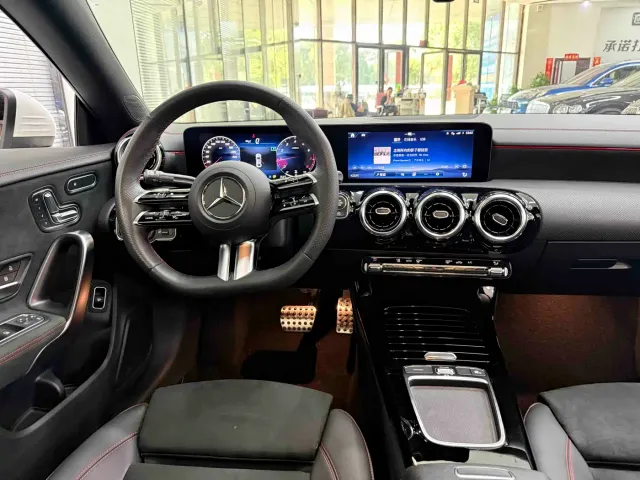 Mercedes-Benz CLA-Class — Фото автомобиля 20
