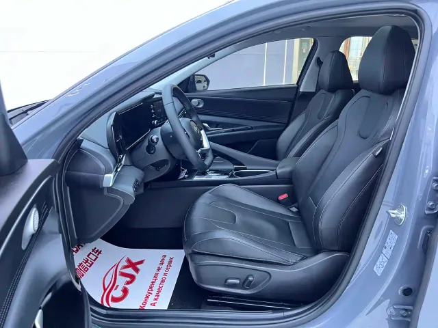 Hyundai Elantra — Фото автомобиля 7