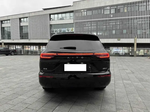 Aito M7 — Фото автомобиля 5