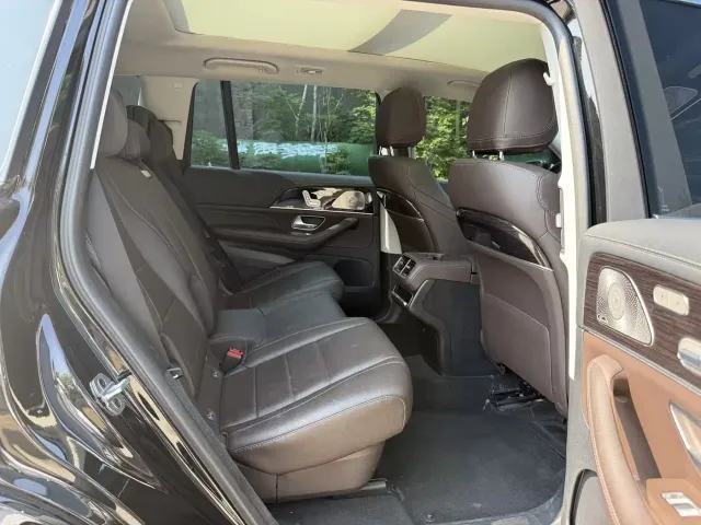 Mercedes-Benz GLS-Class — Фото автомобиля 16