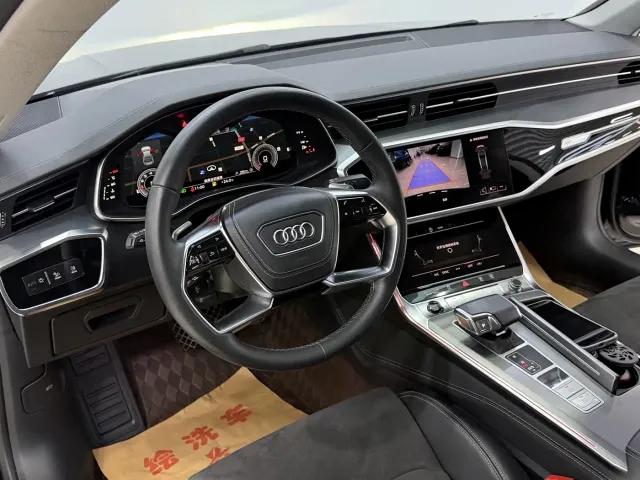 Audi A7L — Фото автомобиля 4