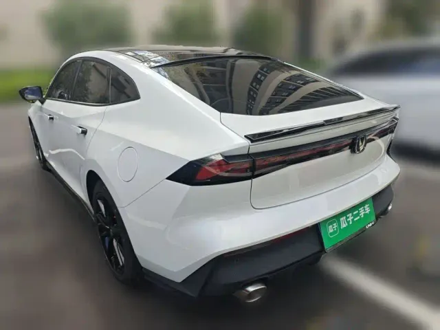 Changan UNI-V — Фото автомобиля 4