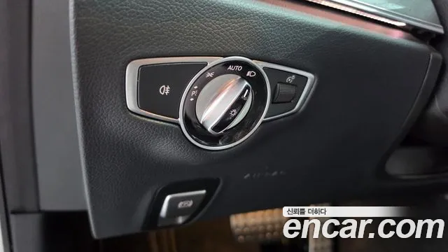 Mercedes-Benz E-Class W213 — Фото автомобиля 30