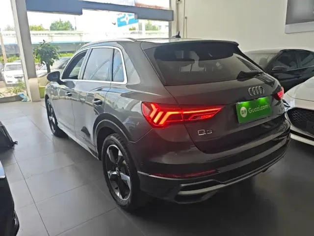Audi Q3 — Фото автомобиля 4